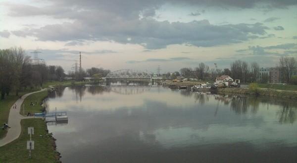 Chmury ściągają nad Kraków