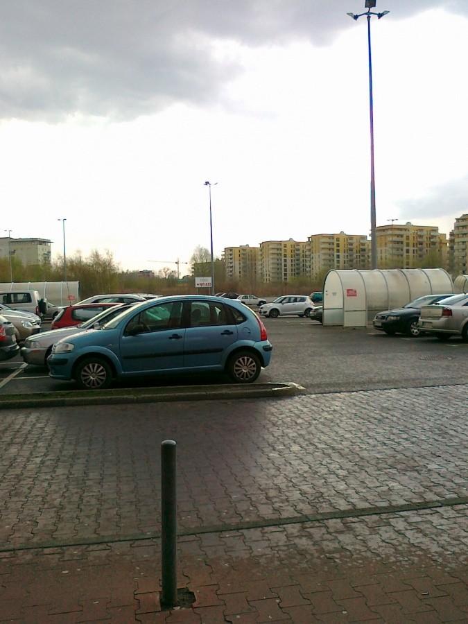 parking przy Tesco