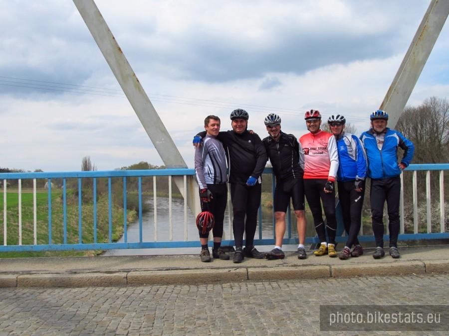 na tym moście w Ujeździe rodził się nasz team