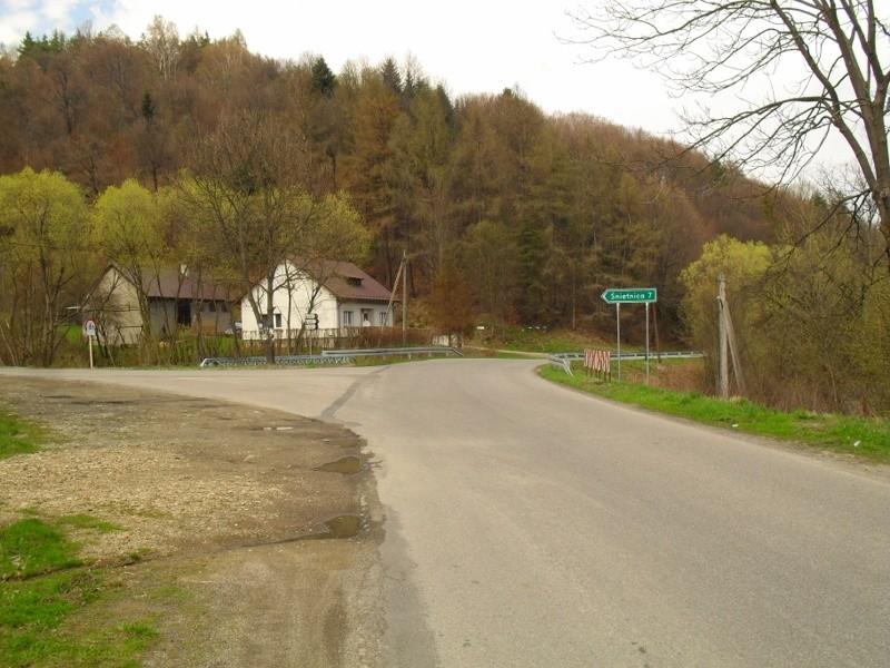 Wyścig pojedzie prosto na Uście G, ja odbiłem w prawo na Czarną