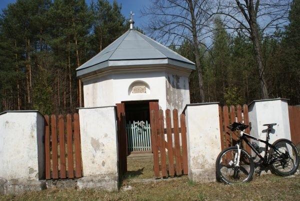 kapliczka z 1874 roku