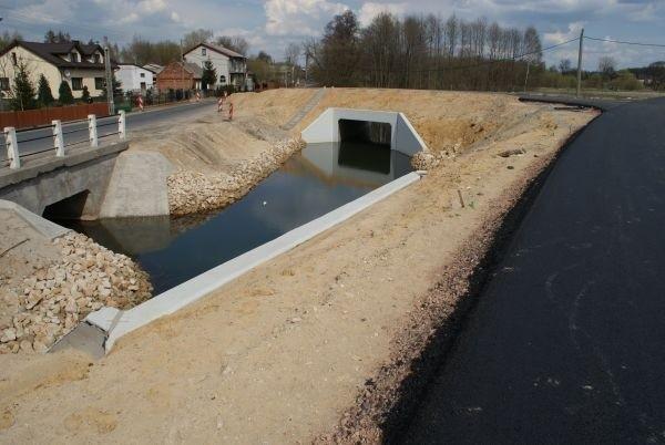 Przepusty na nowej drodze