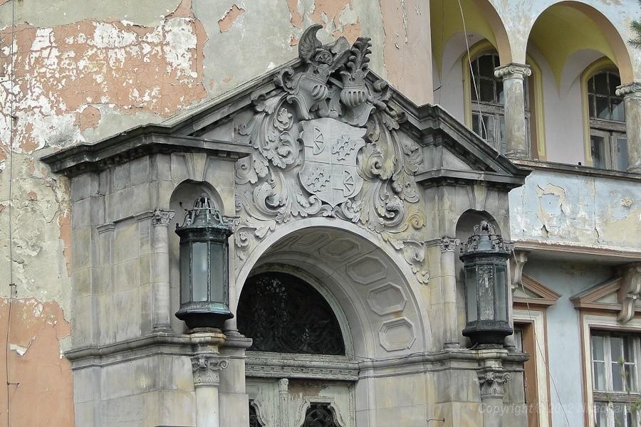 pałac w Roszkowicach