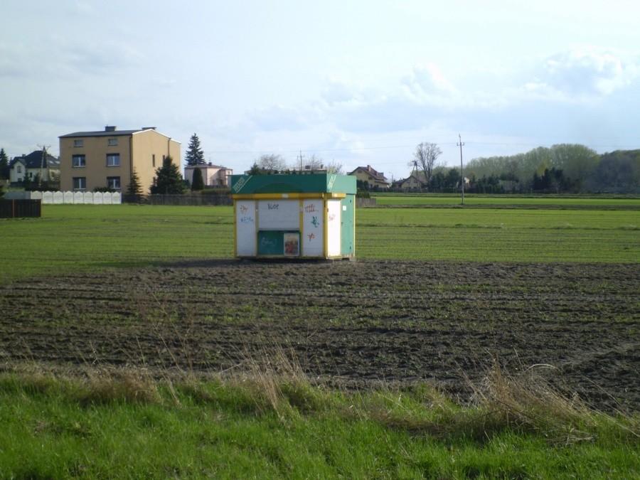 Zamoście: Sławny kiosk w szczerym polu