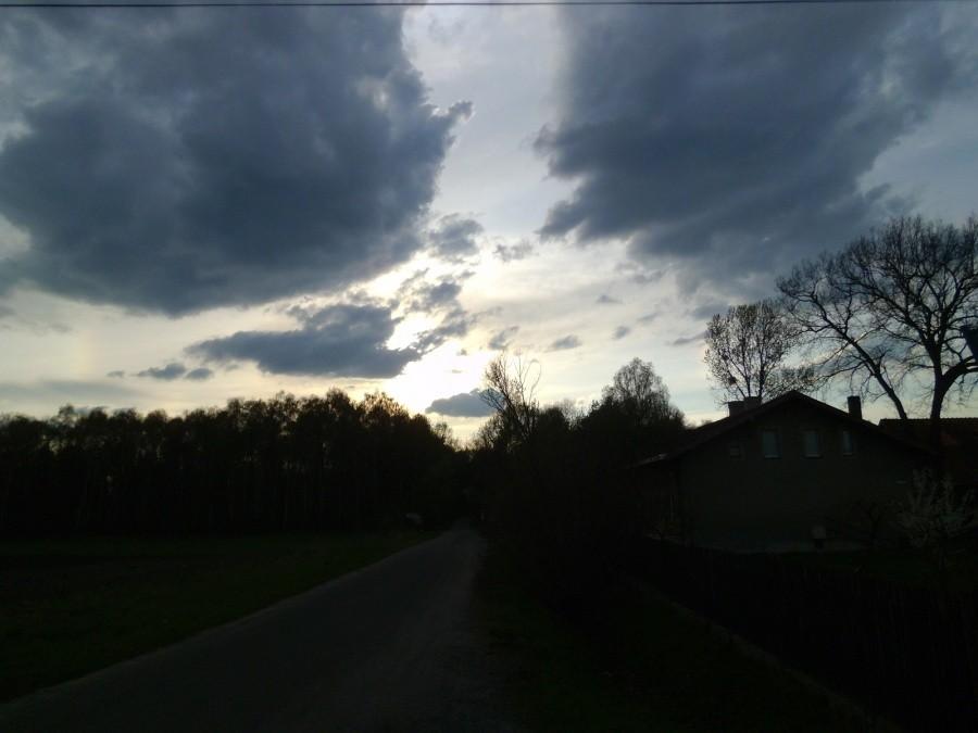 Zachodzące słońce