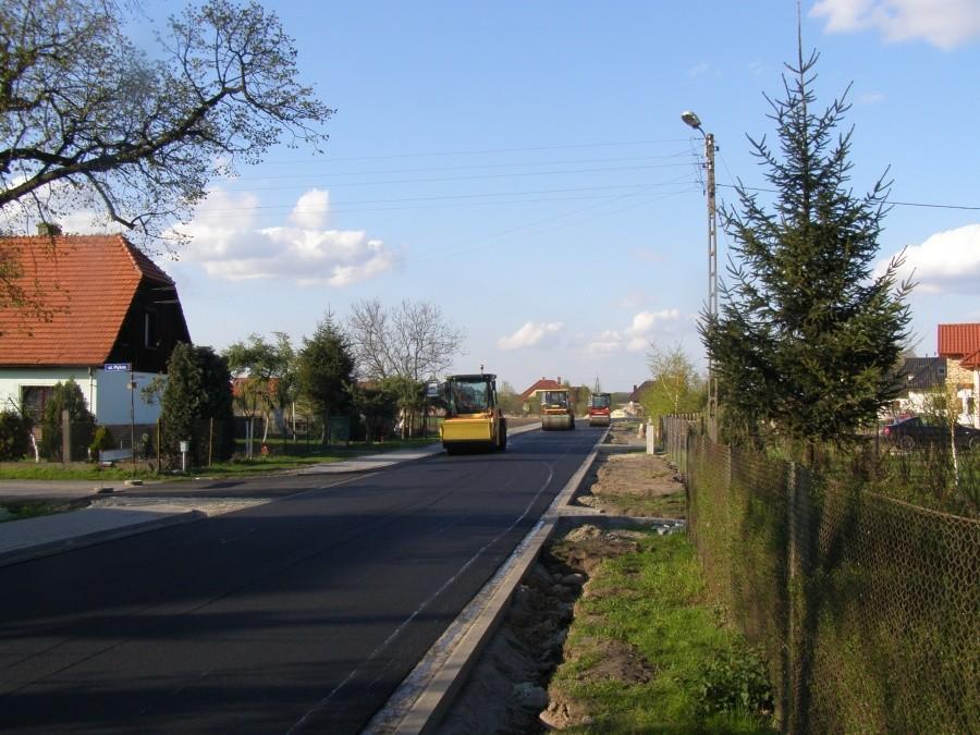 Cieplutki asfalt w Gałowie