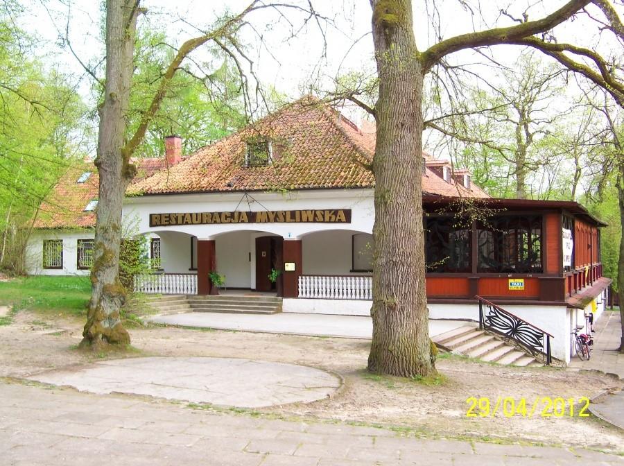 RESTAURACJA MYŚLIWSKA