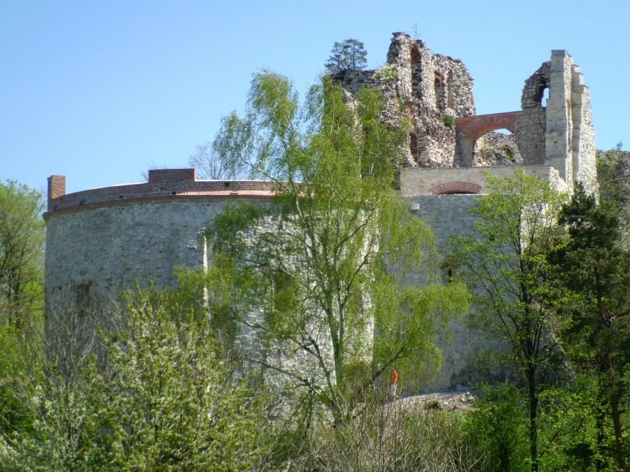 Rudno: Zamek Tenczyński.
