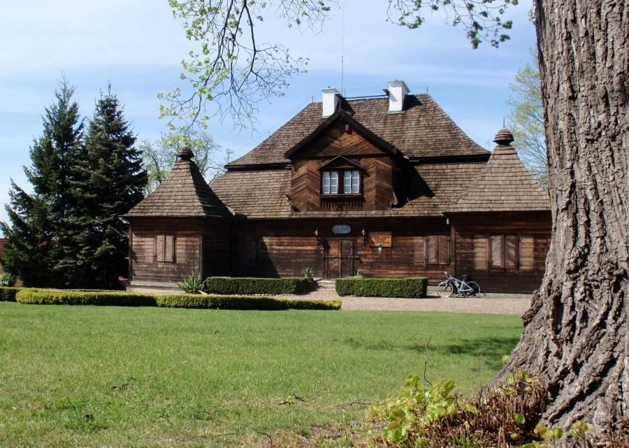 Muzeum Wnętrz Dworskich w Ożarowie