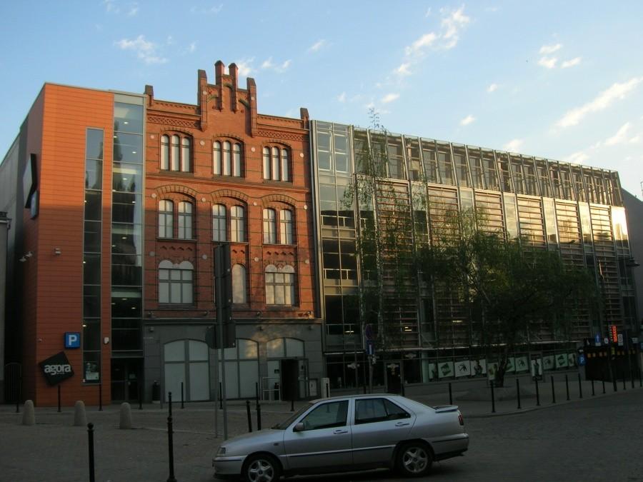 wielopoziomowy parking