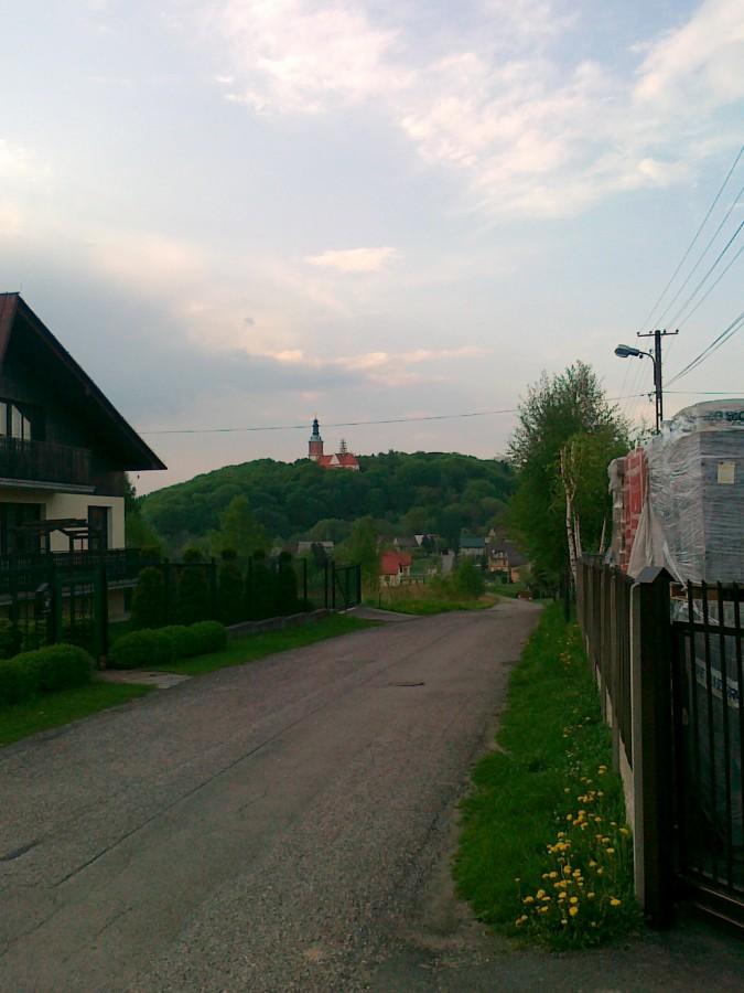 Klasztor w Alwerni widziany z dołu