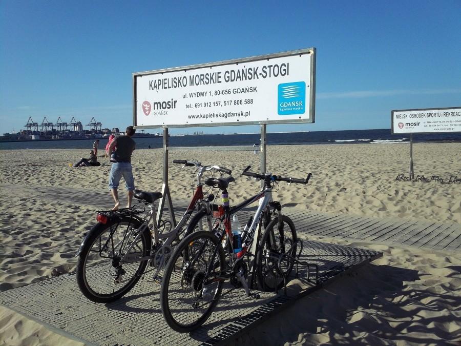 Na plaży w Gdańsku - Stogach