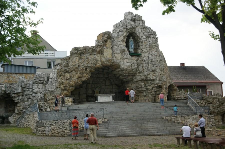 Grota Lurdzka na Górze Sw. Anny