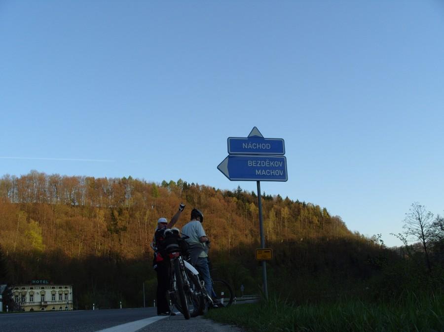 W stronę Kudowy pierwszy raz spojrzenie na mapę którędy lepiej.