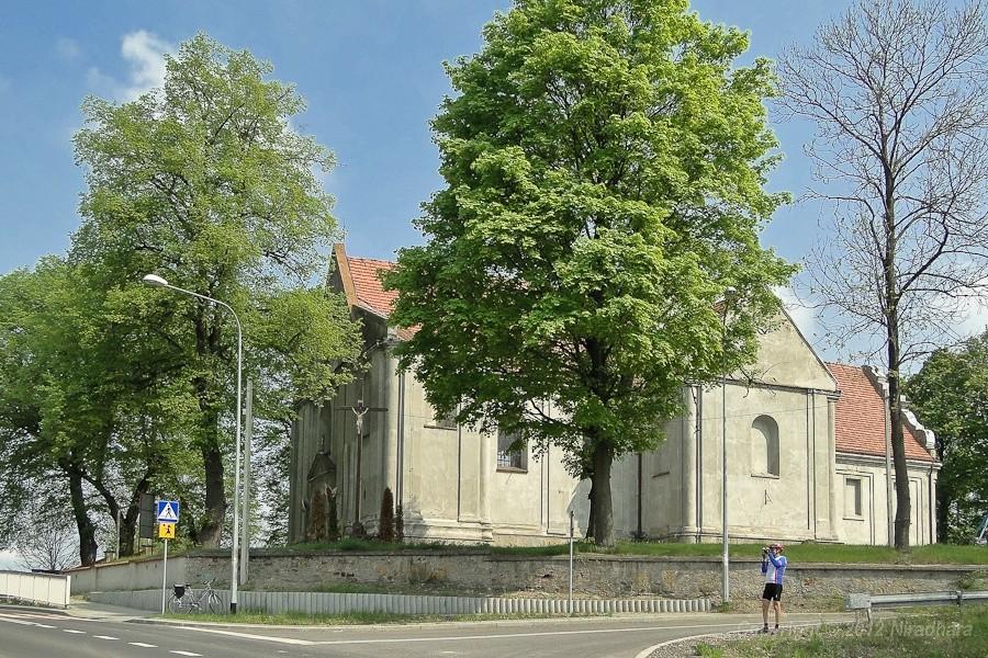 kościół w maluszynie