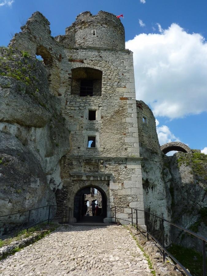 Zamek Ogrodzieniec.