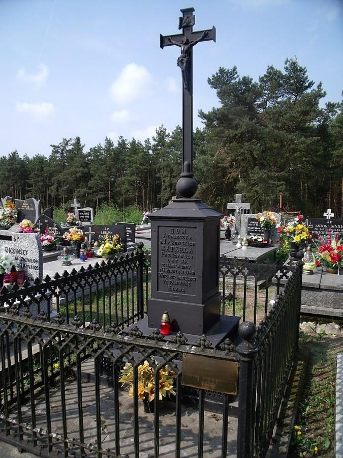Grób babki Żeromskiego
