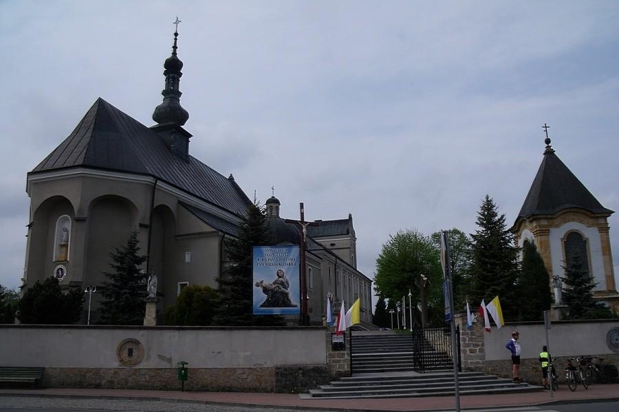 Wielgomłyny, klasztor Paulinów