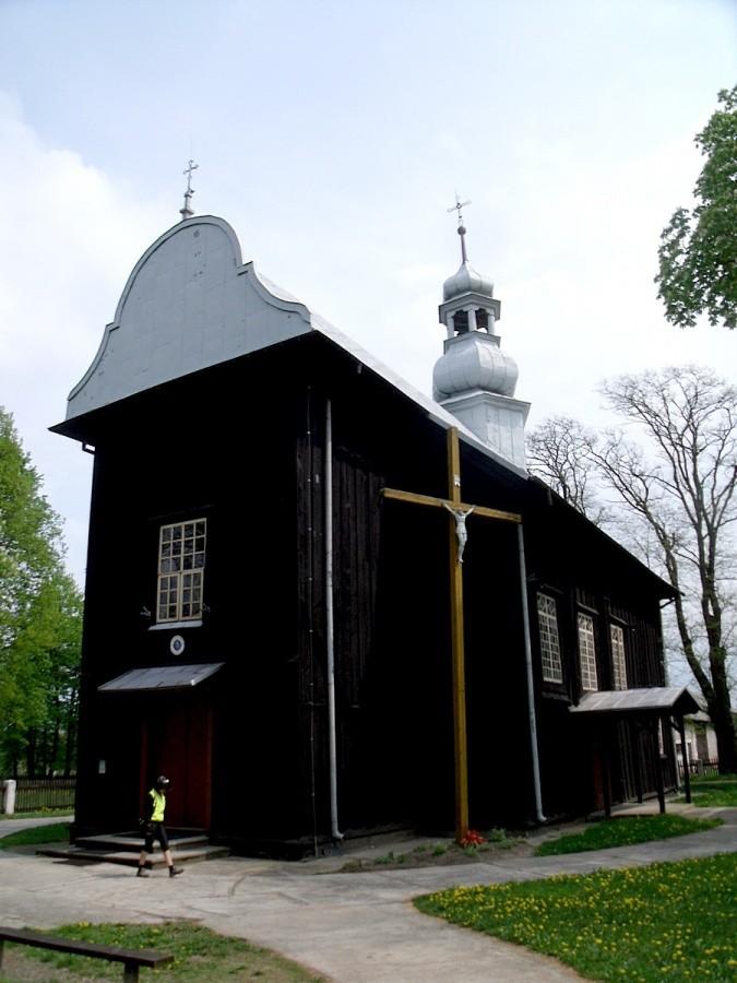 Kościół w Niedośpielinie