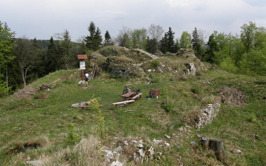 Ruiny Zamku Karpień