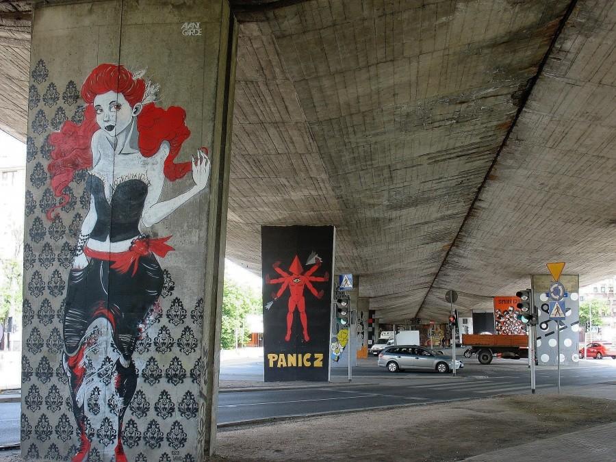 Street Art pod estakadą Trasy Łazienkowskiej