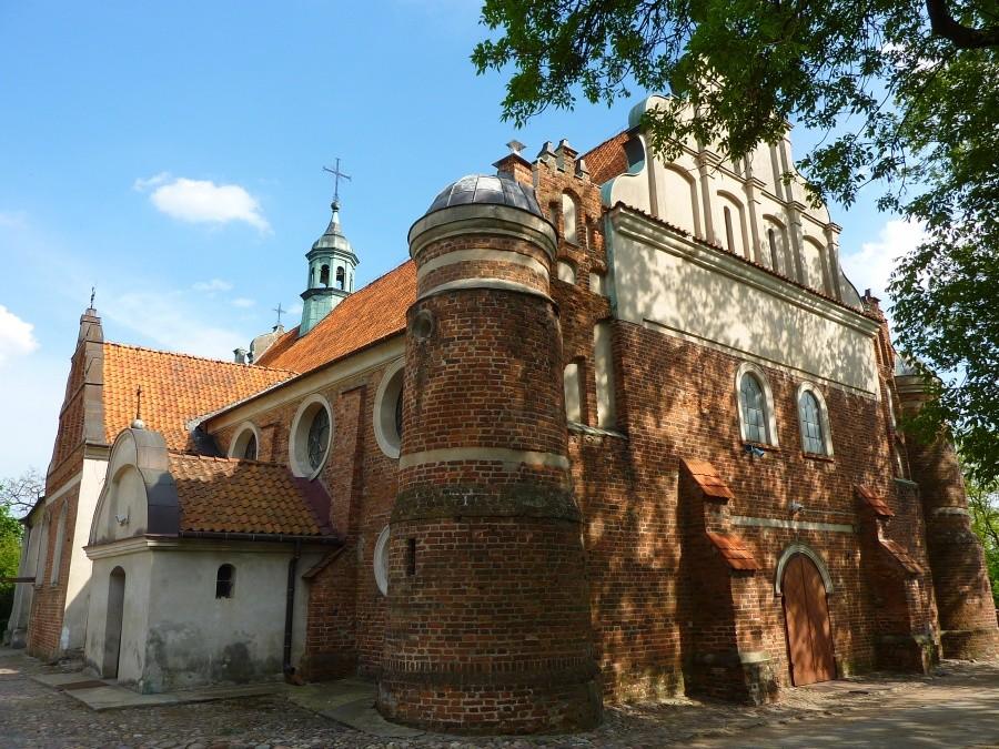 Gotycko-renesansowy kościół w Zakroczymiu. Wybudowany w latach 1508-1632.