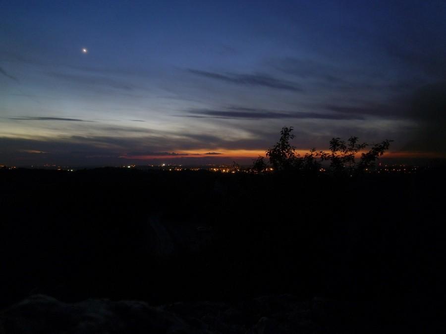 Nocne foto: Skałka w Niegowonicach