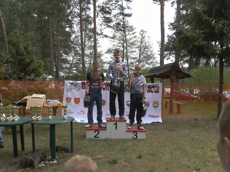 Patryk na II miejscu w kategorii, Zwycięzca (ten krótry się urwał) i chłopak który nie załapał się na piątego do "pociągu"