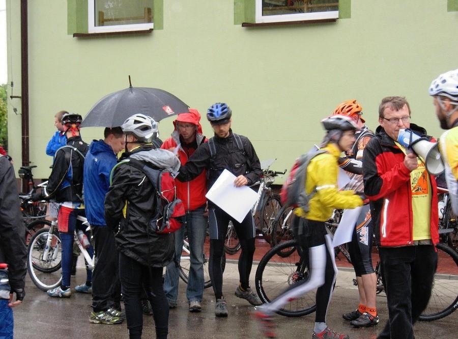 DyMnO 2012, Stare Bosewo, rozdawanie map