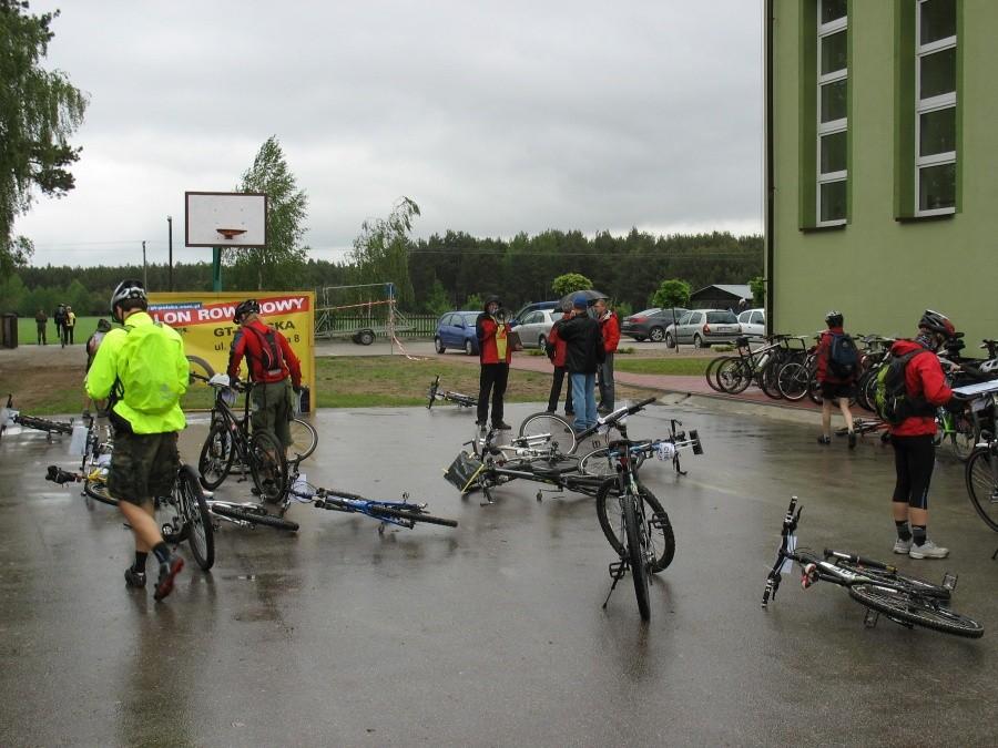 DyMnO 2012, Stare Bosewo, 12 minut po starcie