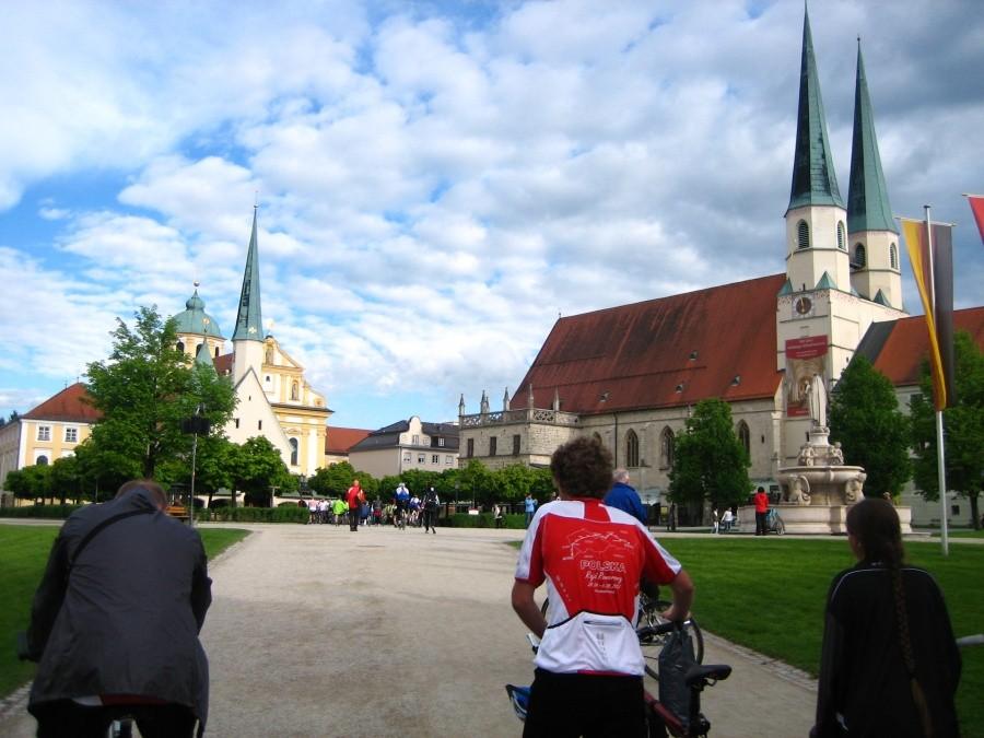 Przed odjazdem z Altötting wyjrzało słońce