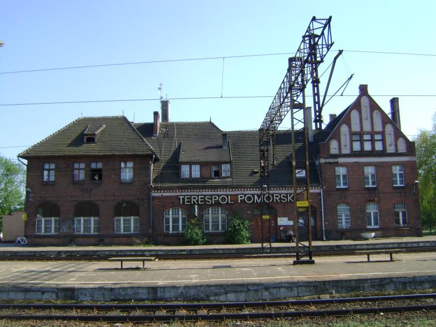 Dworzec PKP w Terespolu Pomorskim