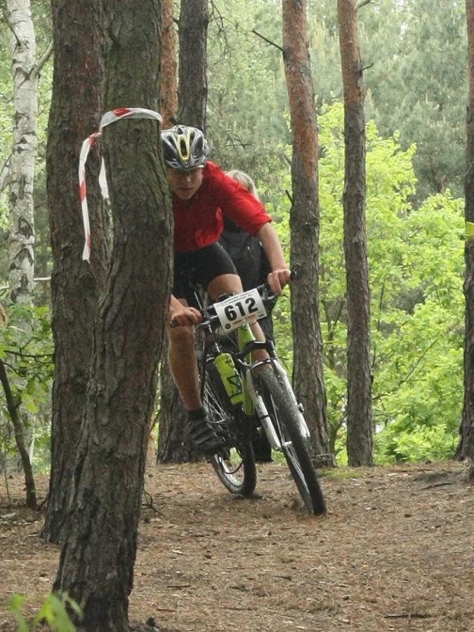Mazovia MTB Legionowo- Wyjeżdżam zza drzewa