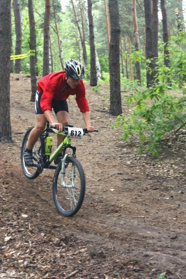 Mazovia MTB Legionowo- Zjeżdżam z pagórka