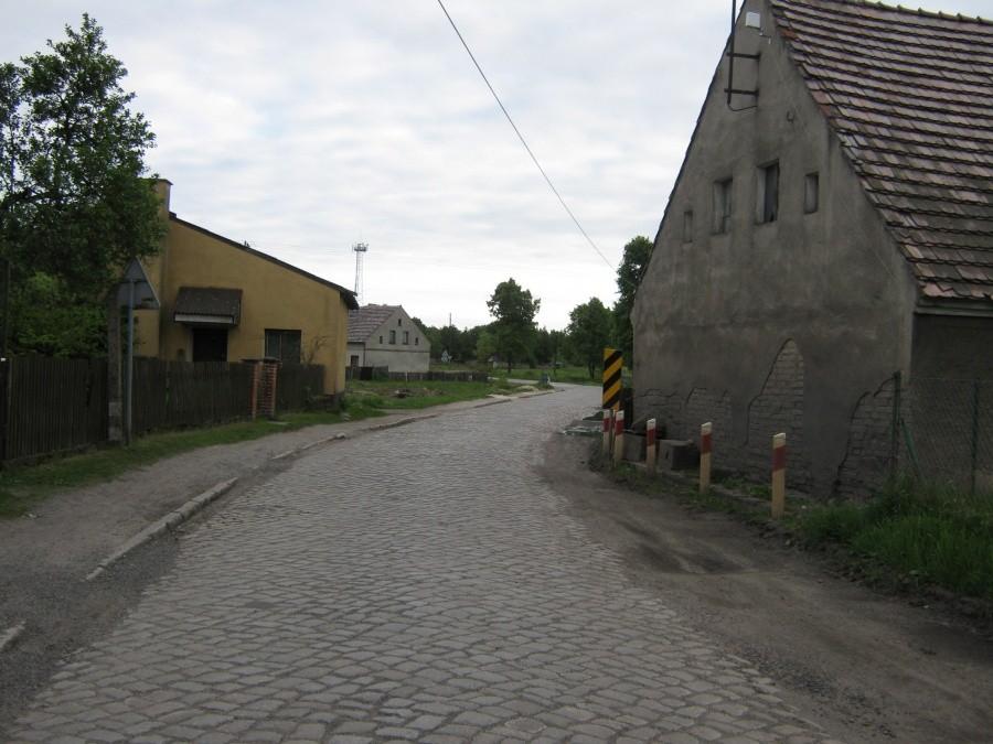 Droga powiatowa w Rudawicy - wylot na woj,. dolnosląskie