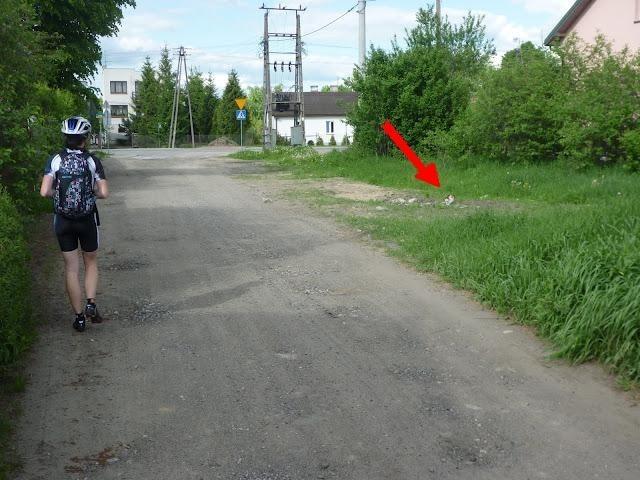 Izka poluja na kotkę (jak zwykle dla słabszych strzałka ;)