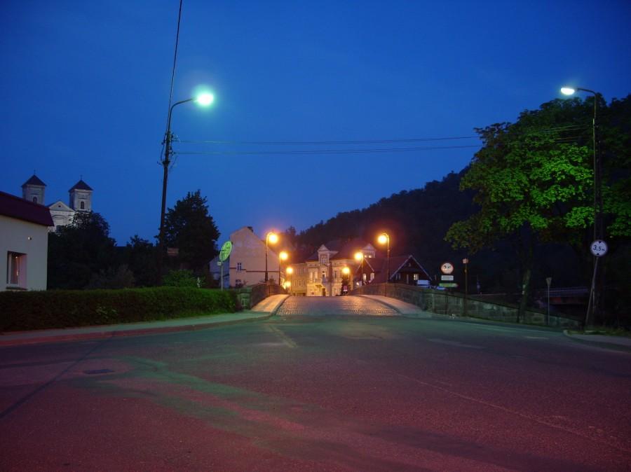 Bardo i kamienny most nocą. A ja w stronę Kłodzka.