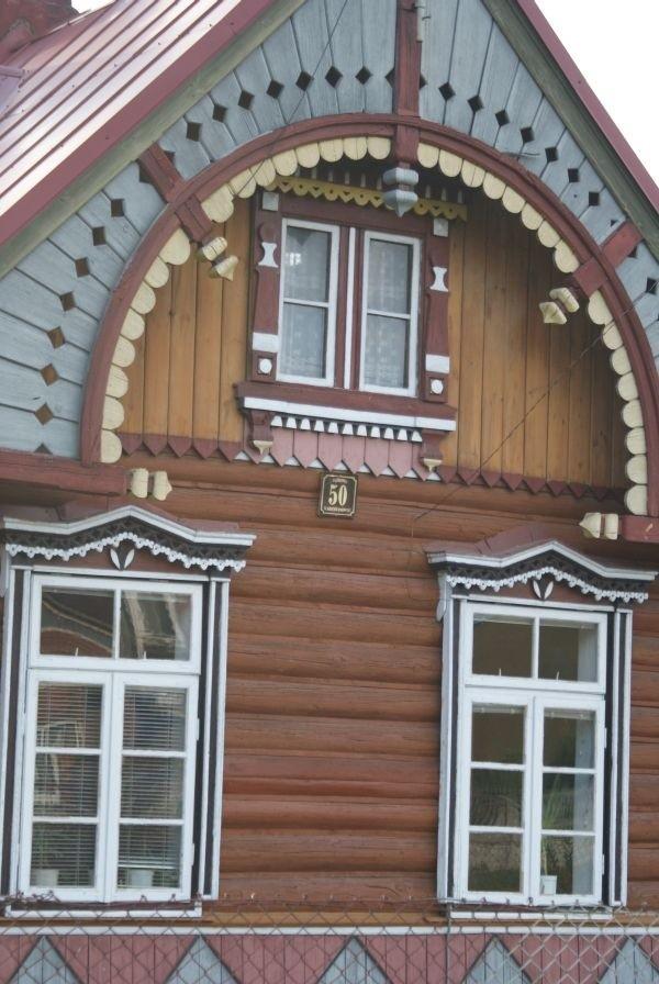 przybliżenie chaty