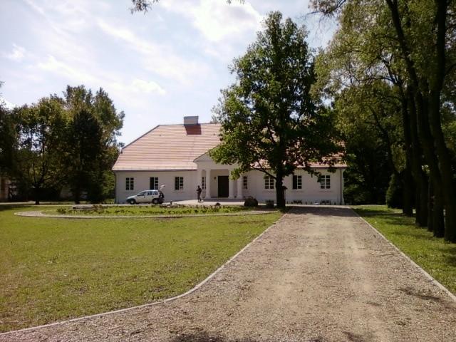 Dwór w Byszewach