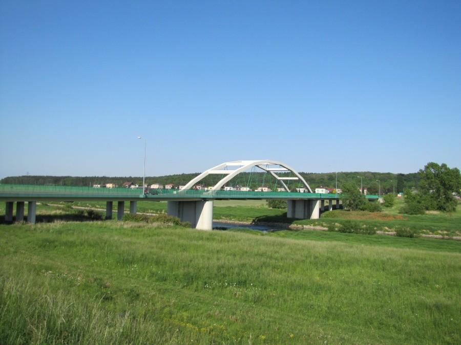 Wyjazd z Raciborza, most nad Odrą