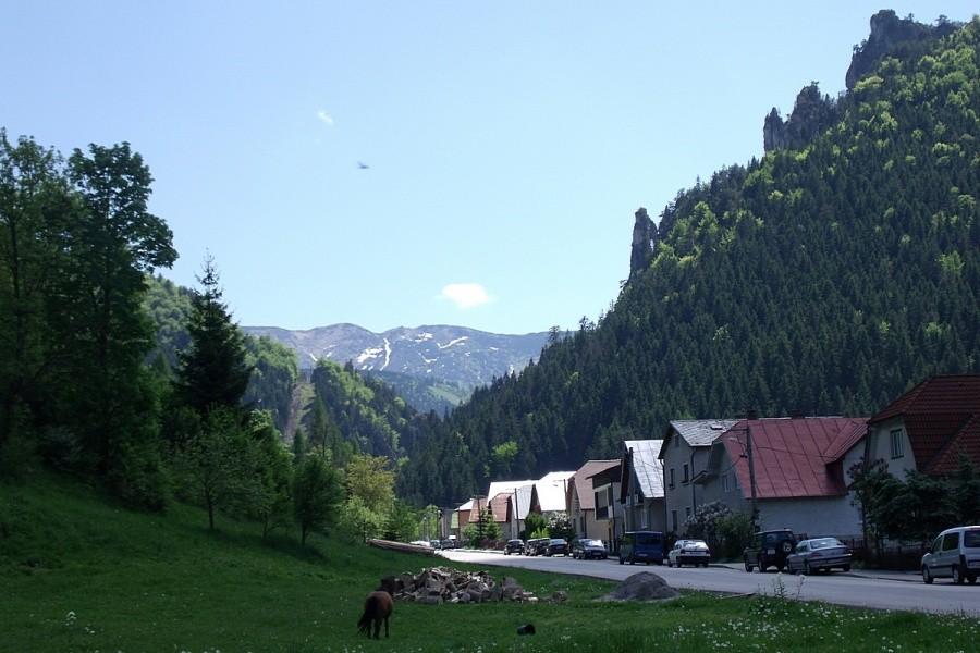Wjazd do doliny Vratnej