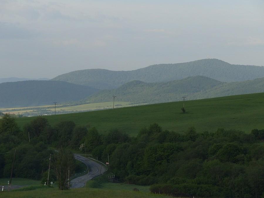obrazek ze Stebnicką Magurą w tle