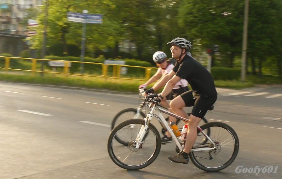 Dumny posiadacz "pełnowymiarowego" roweru :)