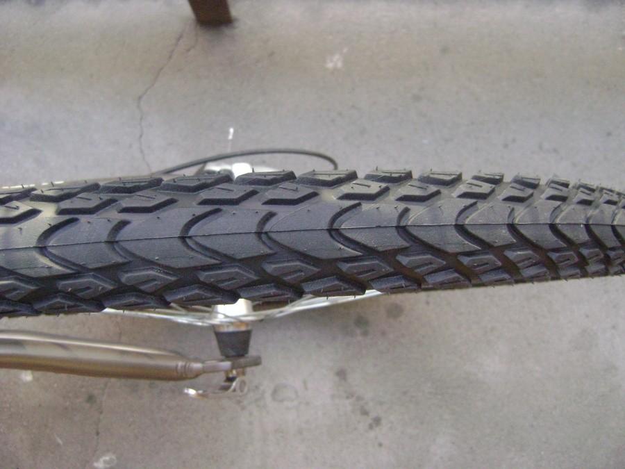 Schwalbe Mondial bieżnik