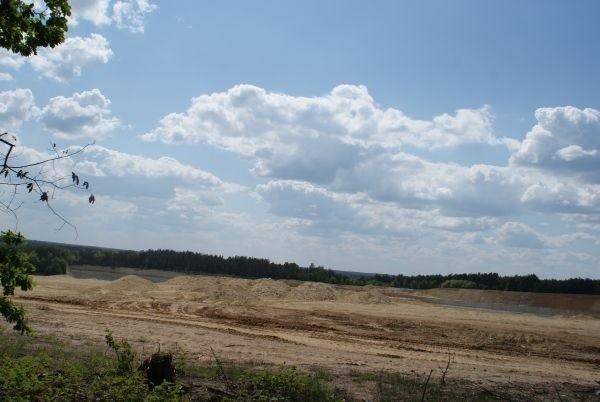 Kopalnia w Inowłodzu, gdzieś tutaj musi być żydowski cmentarz
