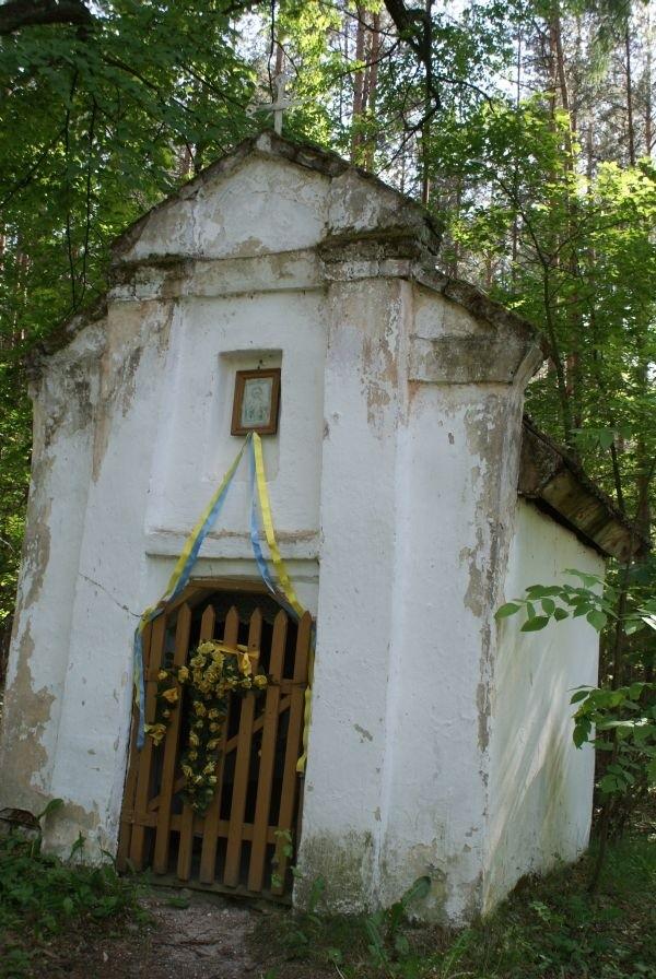 kapliczka w Glinie