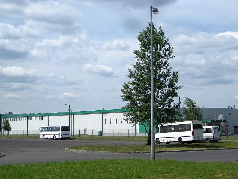 Autokary już czekają na niedzielnych pracowników (Sokołów S.A.)