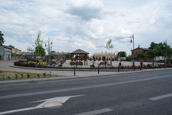 rynek w Ujeździe