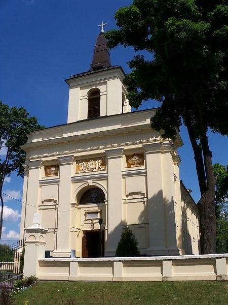 Klasycystyczny kościół w Zaborowie z 1791 roku