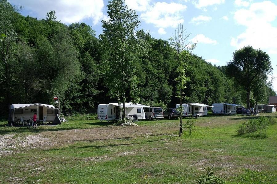 Na campingu więcej ludzi niż ostatnio